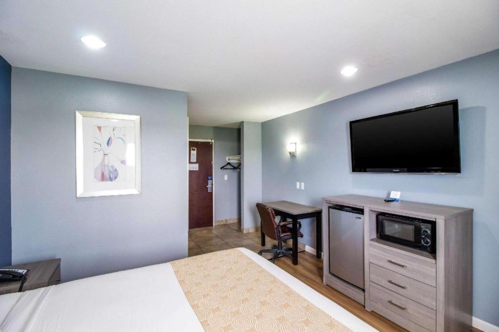 Rodeway Inn & Suites Port Arthur - Groves Exteriér fotografie